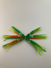 Load image into Gallery viewer, 25 x 5cm Squid Skirt Lures Saltwater Soft Fishing Lures Assist Hook